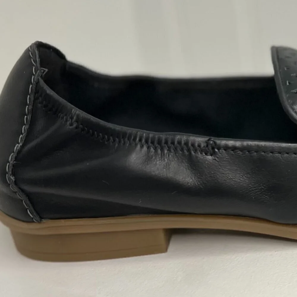 Clarks Collection Black Leather Lyrical Way Loafer Size 9